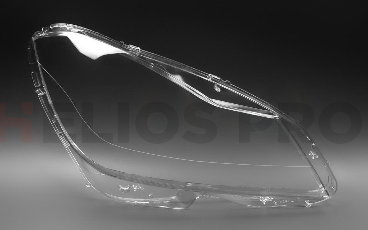 Стекло фары MERCEDES C-class W204 (2011-2014) рестайлинг LOGO (правое)